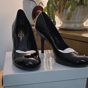 Jessica Simpson Black Heels